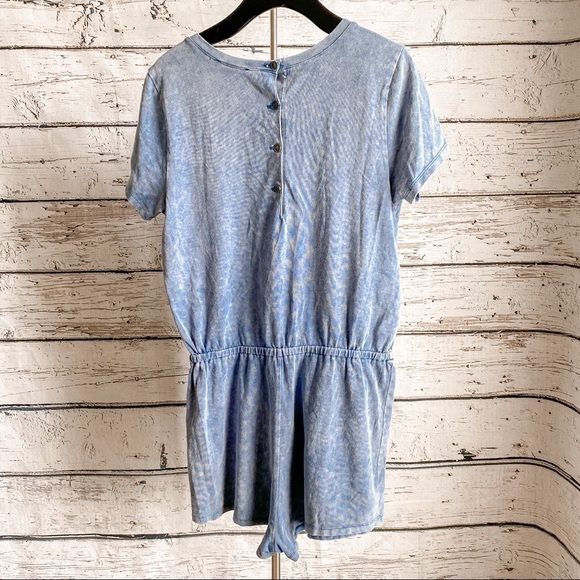 Blue Forever 21 romper - Picture 2 of 5